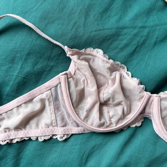 NWOT Lace Bra from La Vie en Rose | Pink/Mauve | 36C - Picture 6 of 7